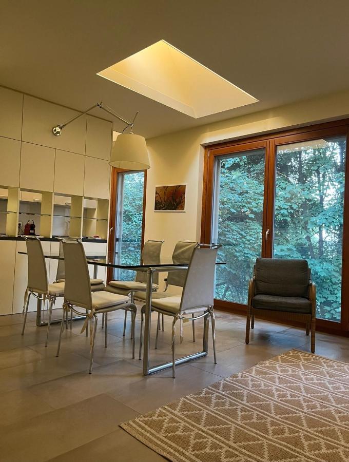Apartamento Verde Rame In Citta' Alta Con Garage Charme E Relax Bérgamo Exterior foto
