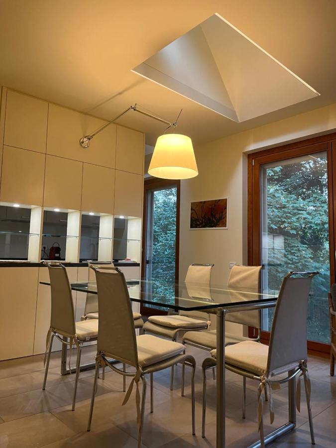 Apartamento Verde Rame In Citta' Alta Con Garage Charme E Relax Bérgamo Exterior foto