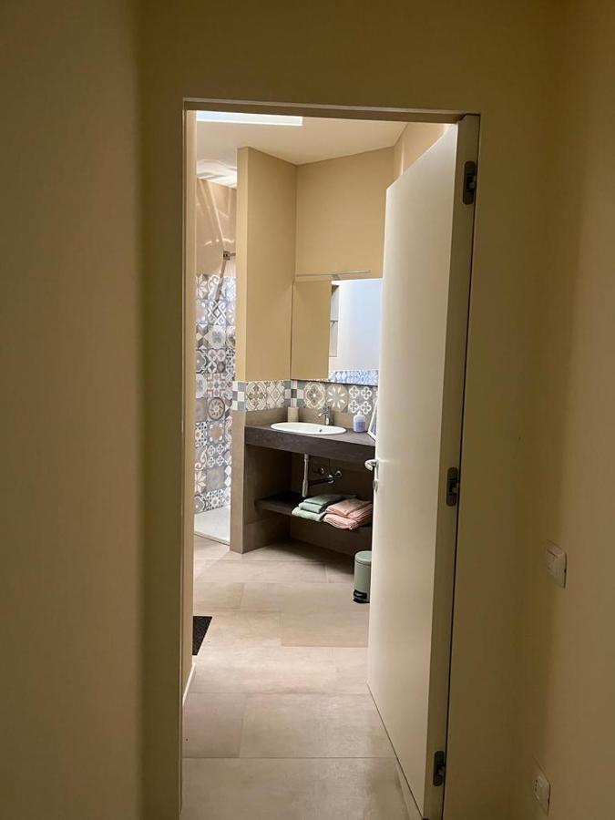 Apartamento Verde Rame In Citta' Alta Con Garage Charme E Relax Bérgamo Exterior foto