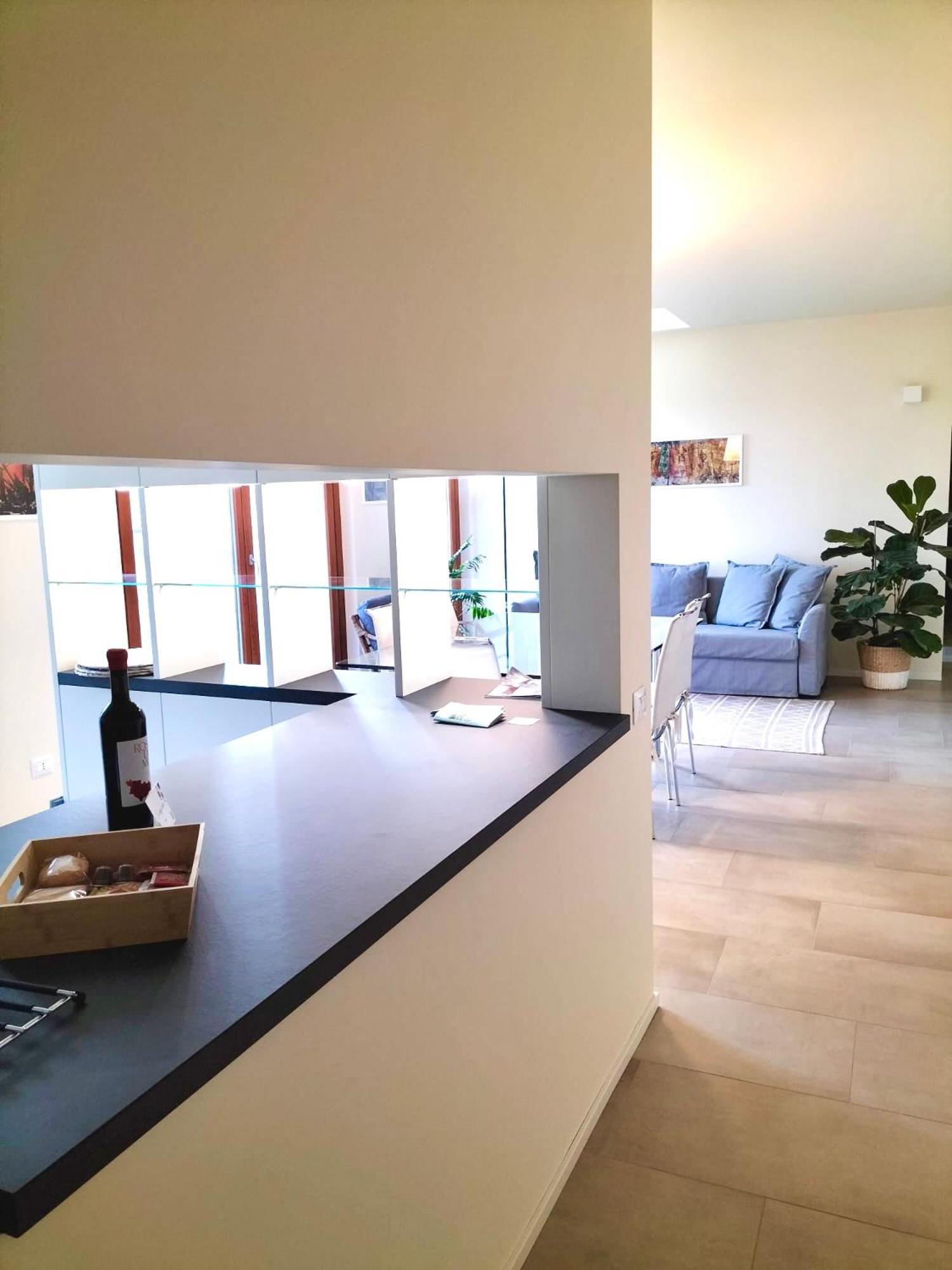 Apartamento Verde Rame In Citta' Alta Con Garage Charme E Relax Bérgamo Exterior foto